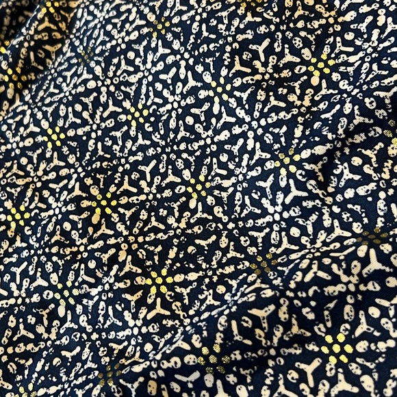 Nip Tuck Swim NWT Size 6 one piece, navy print w/gold accent detail ADORABLE - Picture 4 of 4